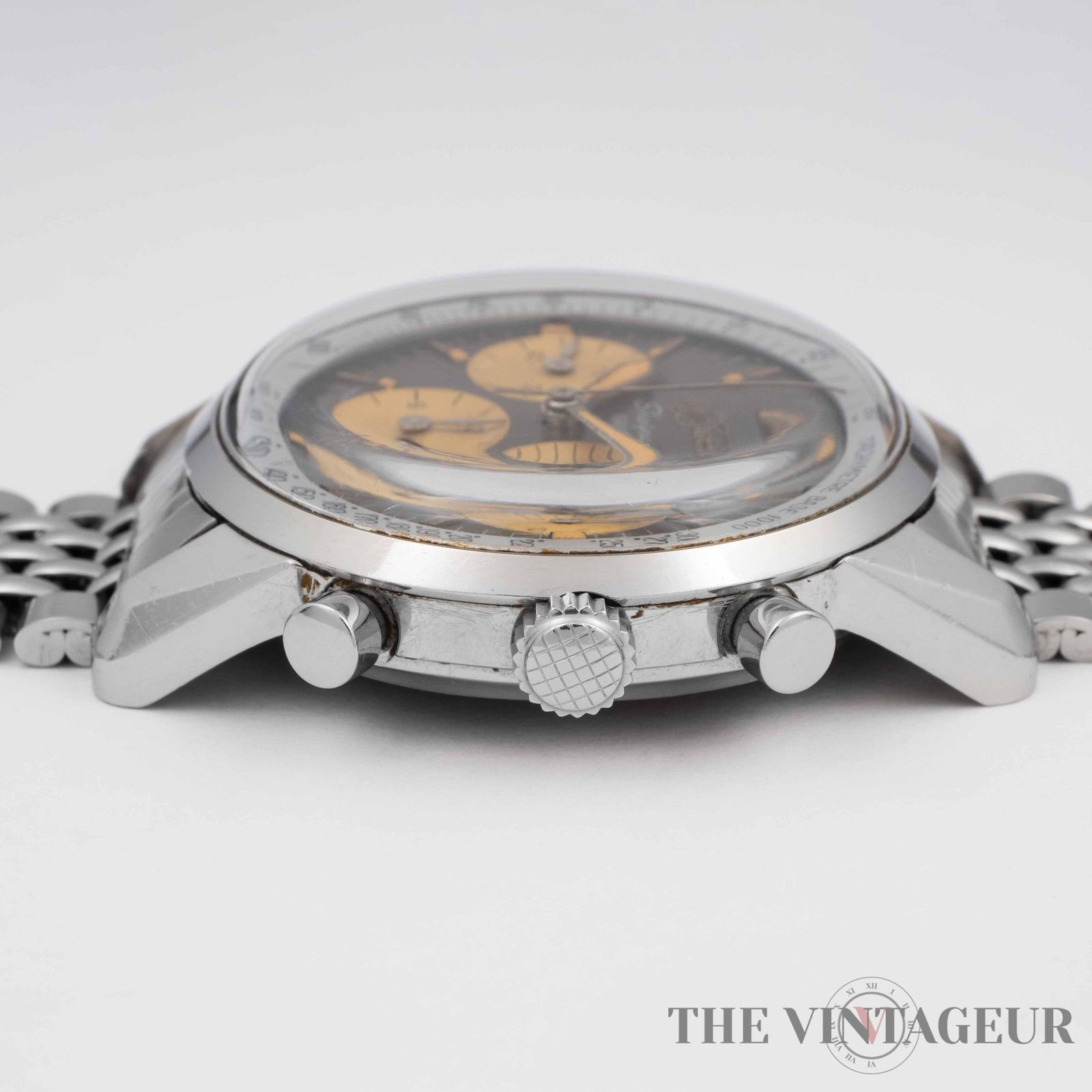Enicar - Sherpa Graph Mk1 - Chronograph - Stirling Moss - The Vintageur - Your bespoke watches collection - Collectible watches and more